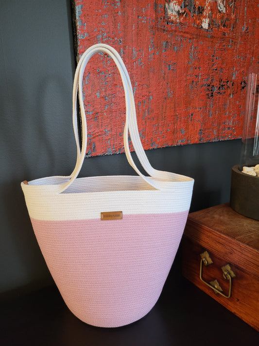 City Bag. Ljuslila och vit.