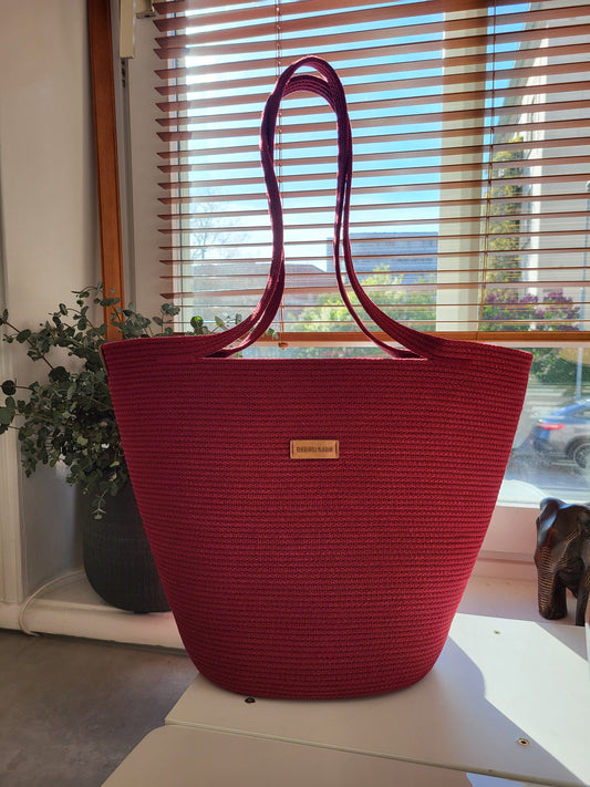 City Bag. Vinröd