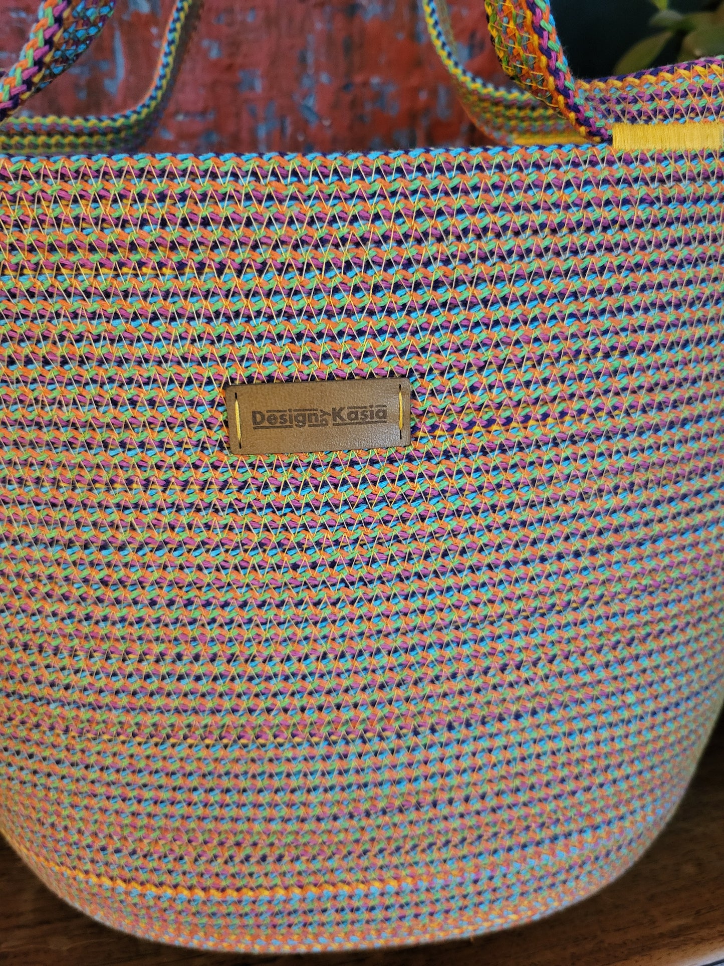 Handbag.