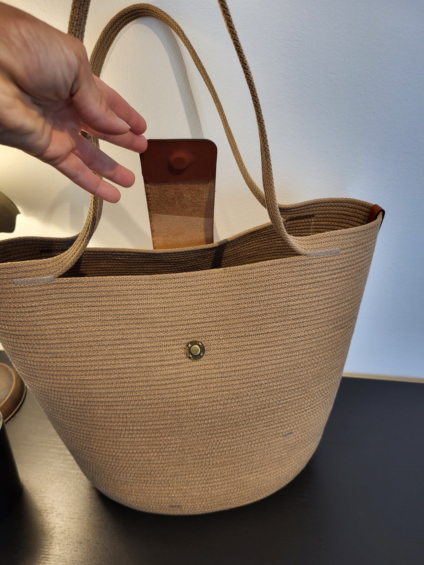 City Bag med spänne - Karamell