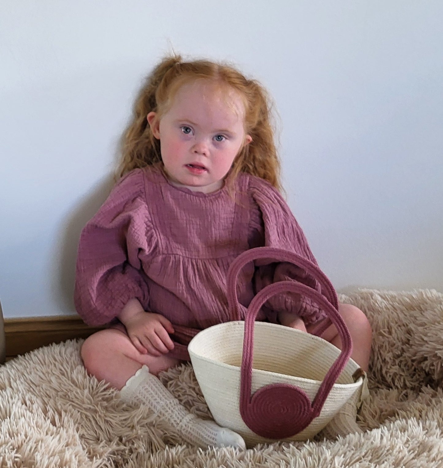Barnväska mini - Vit med rosa snurr