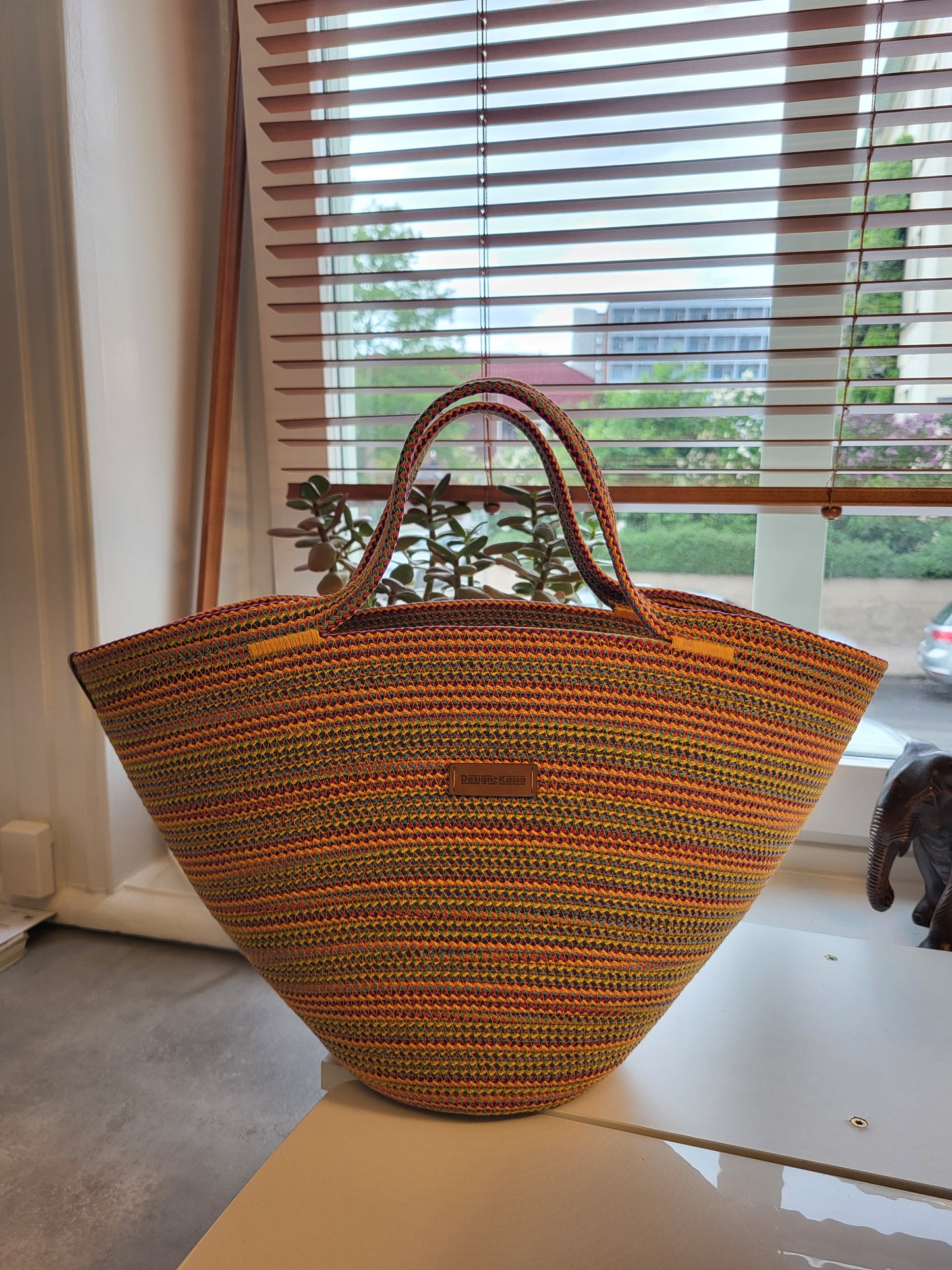 Handbag, blandad färg.