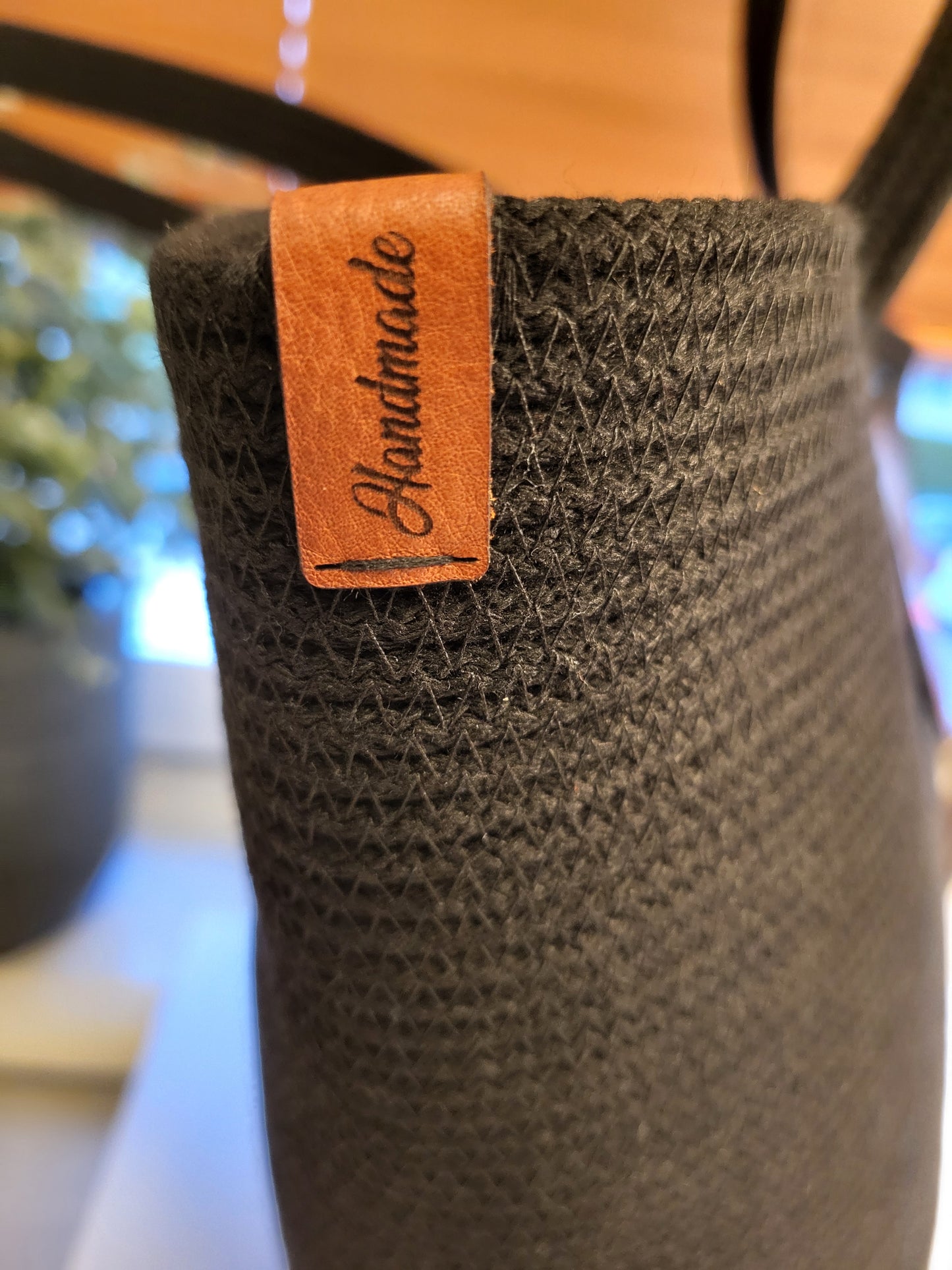City Bag med läderspänne. Svart