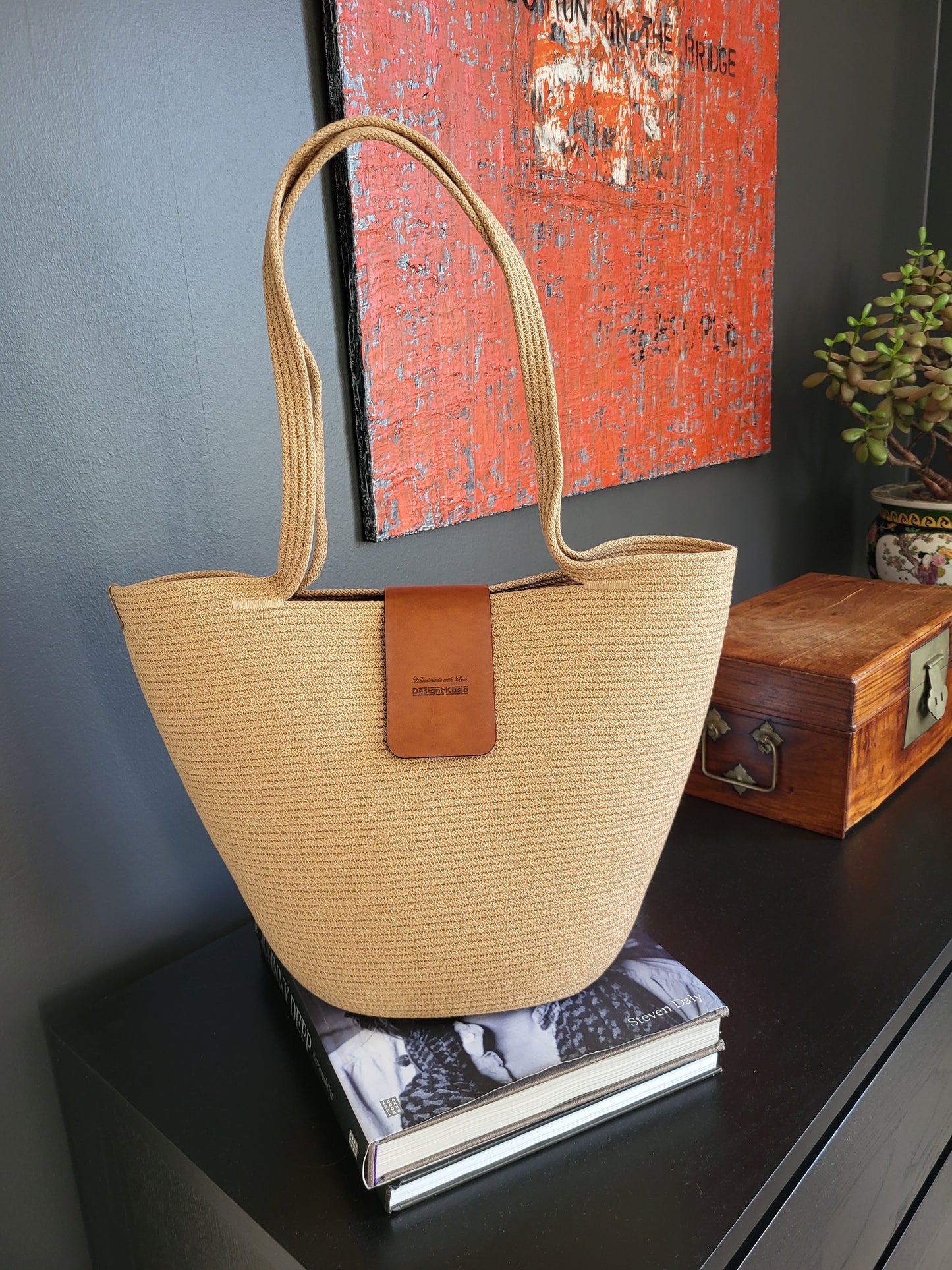 City Bag med läderspänne. Karamell.