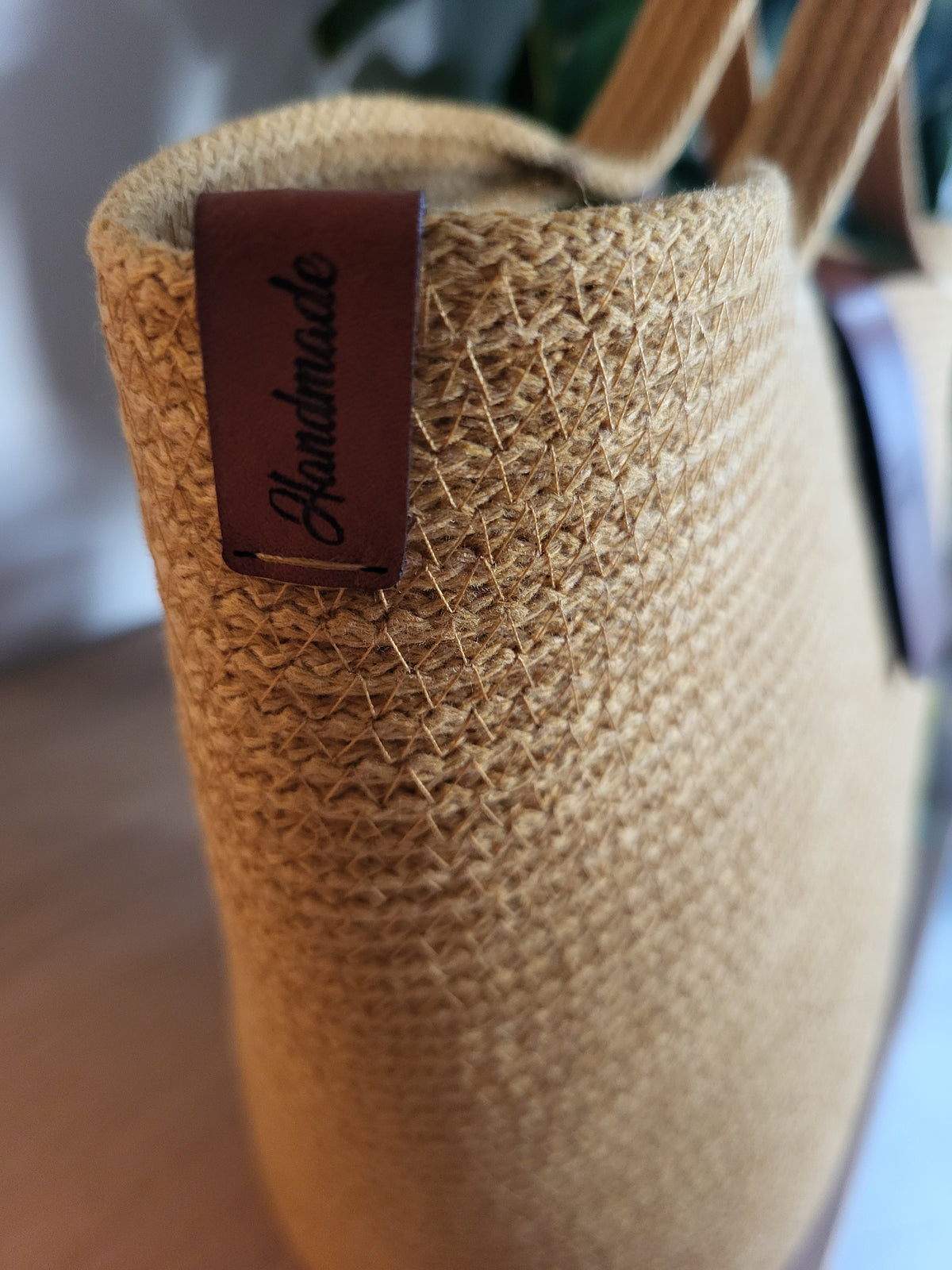 City Bag Horizon med läderspänne. Ockra.