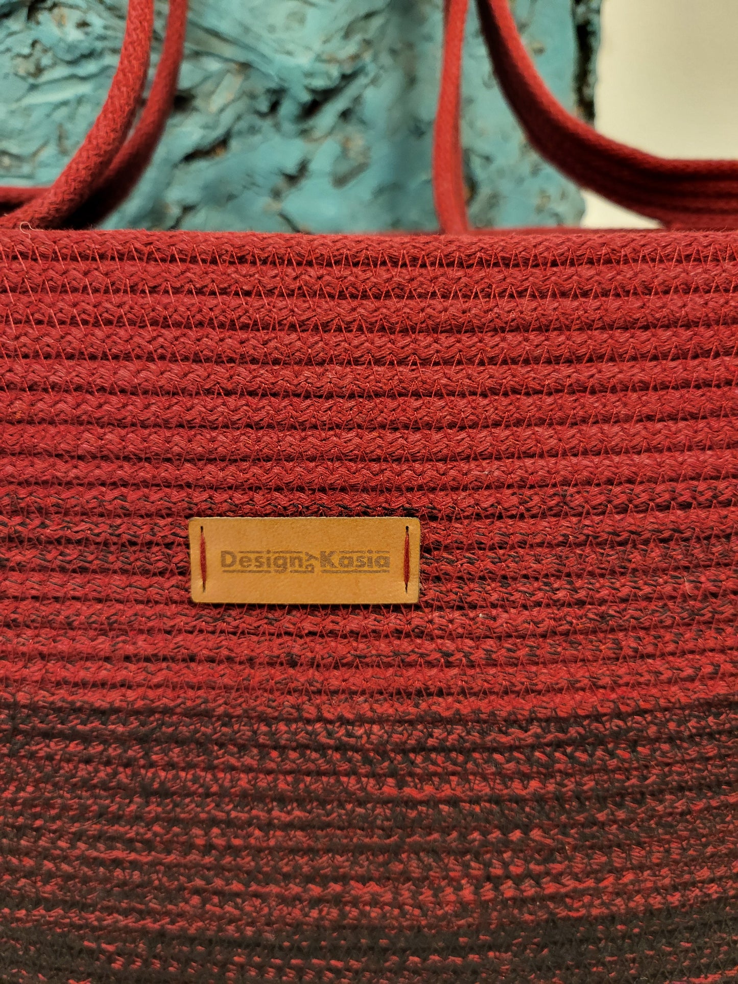 City Bag ombre. Svart och vinröd.