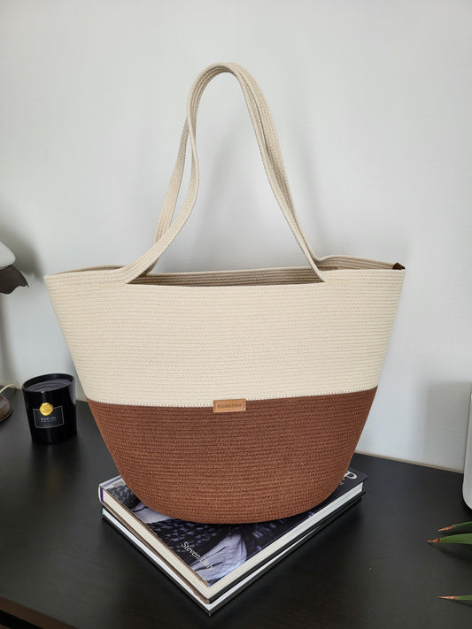 City Bag. Choklad och rå bomull.