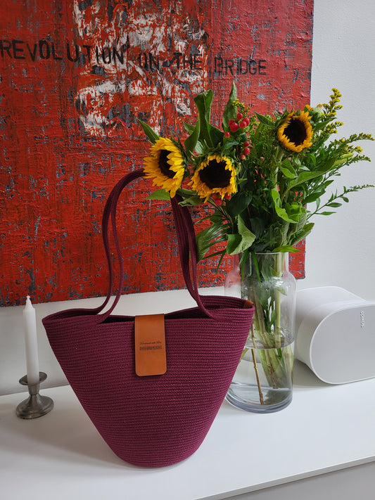 City Bag mini, Burgundy.