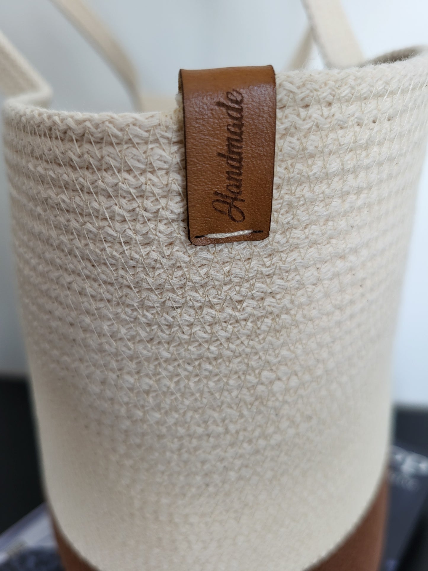 City Bag. Choklad och rå bomull.