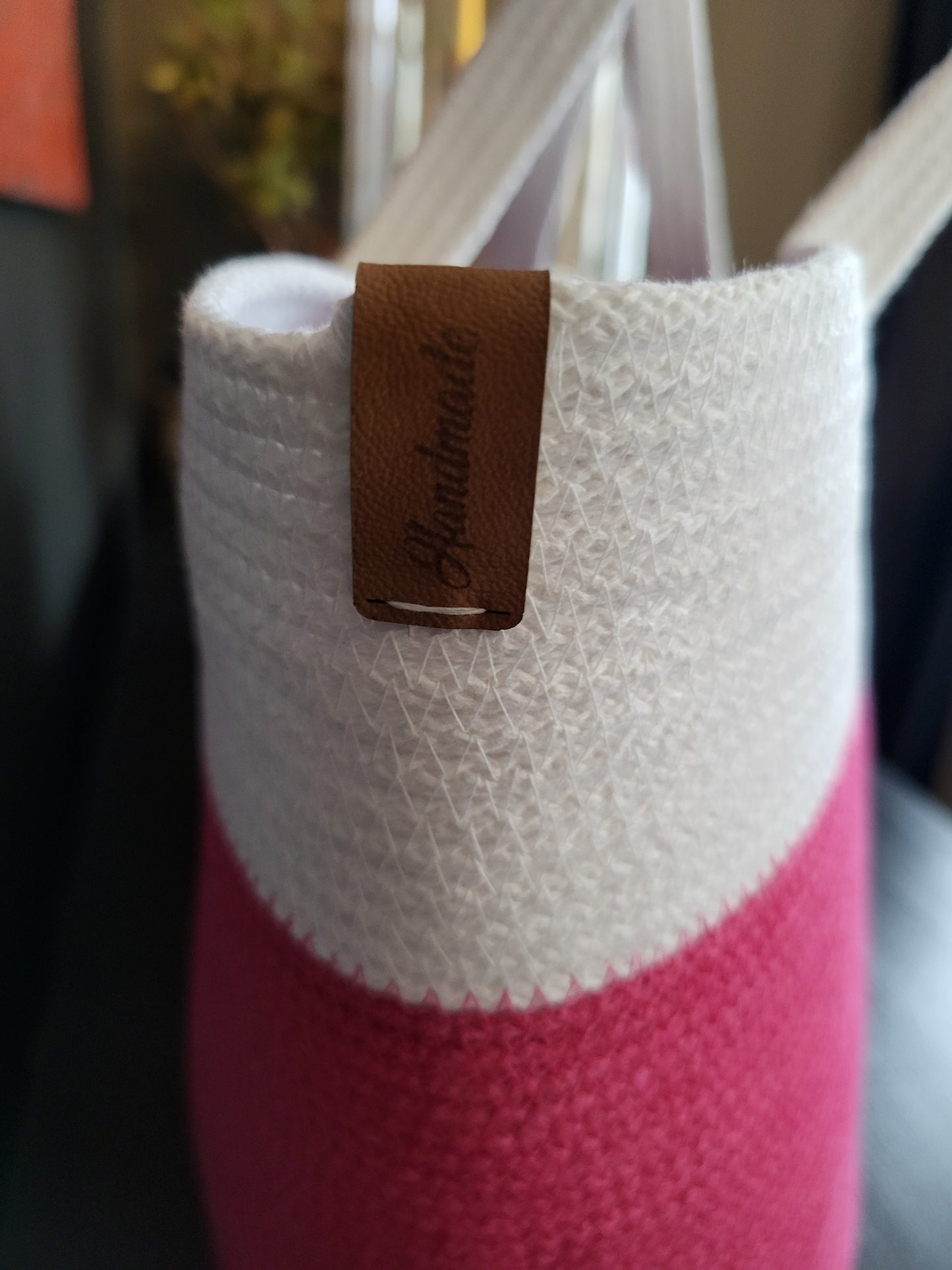 City Bag. Biskopsrosa och vit.