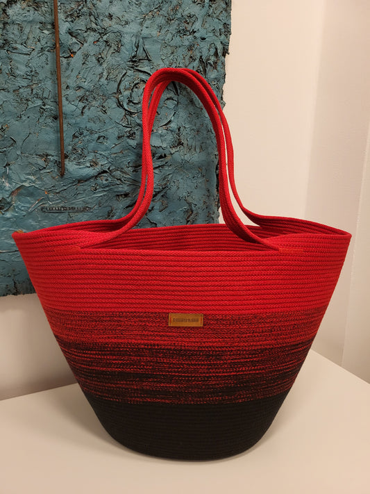 City Bag ombre. Svart och röd.