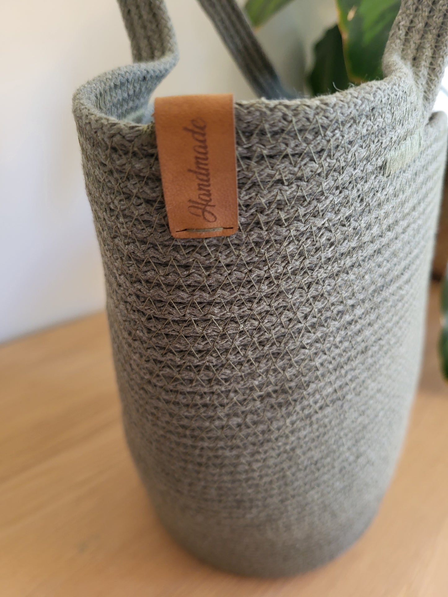 Handbag Orb. Olivgrön.