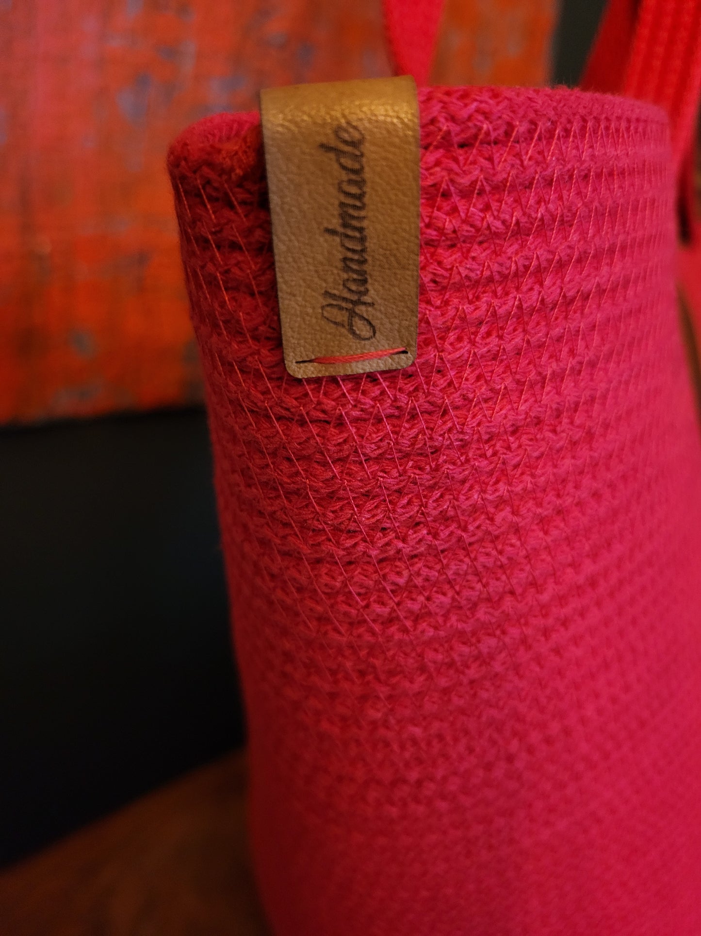 City Bag med läderspänne, Röd